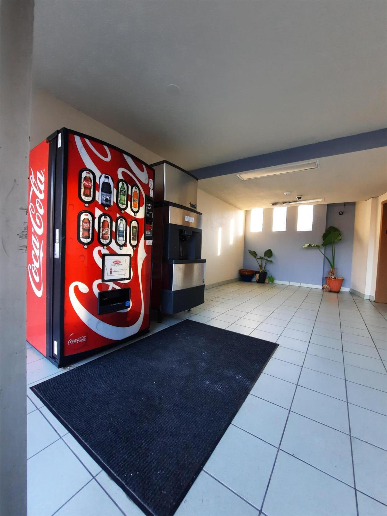 Americas Best Value Inn Moline Ngoại thất bức ảnh